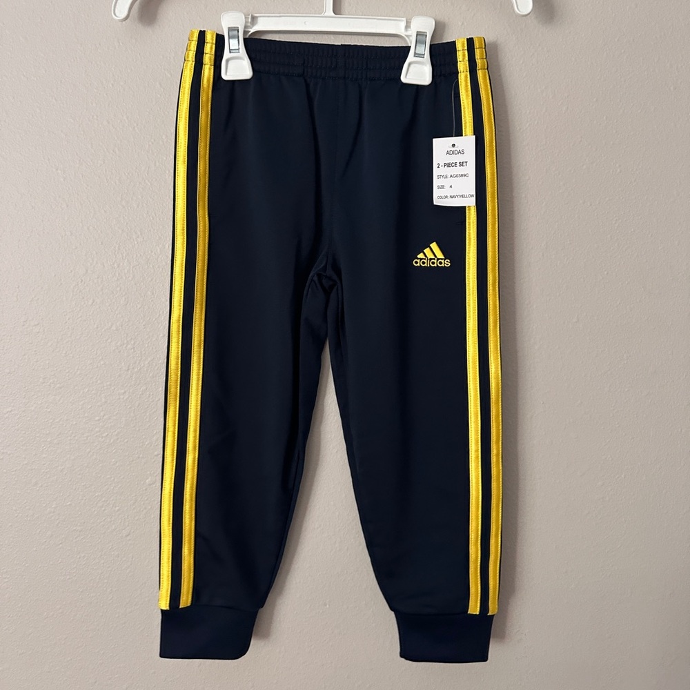 BNWT Boys Adidas set